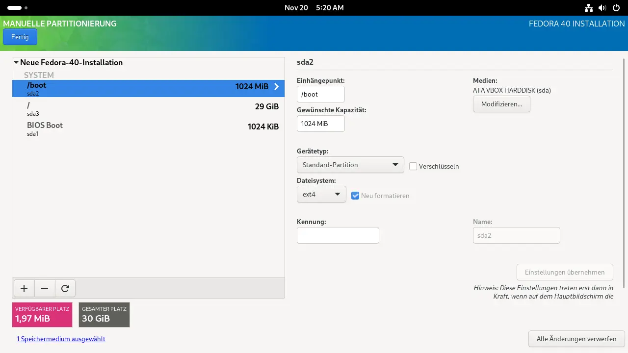 Bild: Detals der Partitionierung mit /boot, /, BIOS Partitionen